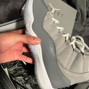 Jordan 11 cool grey